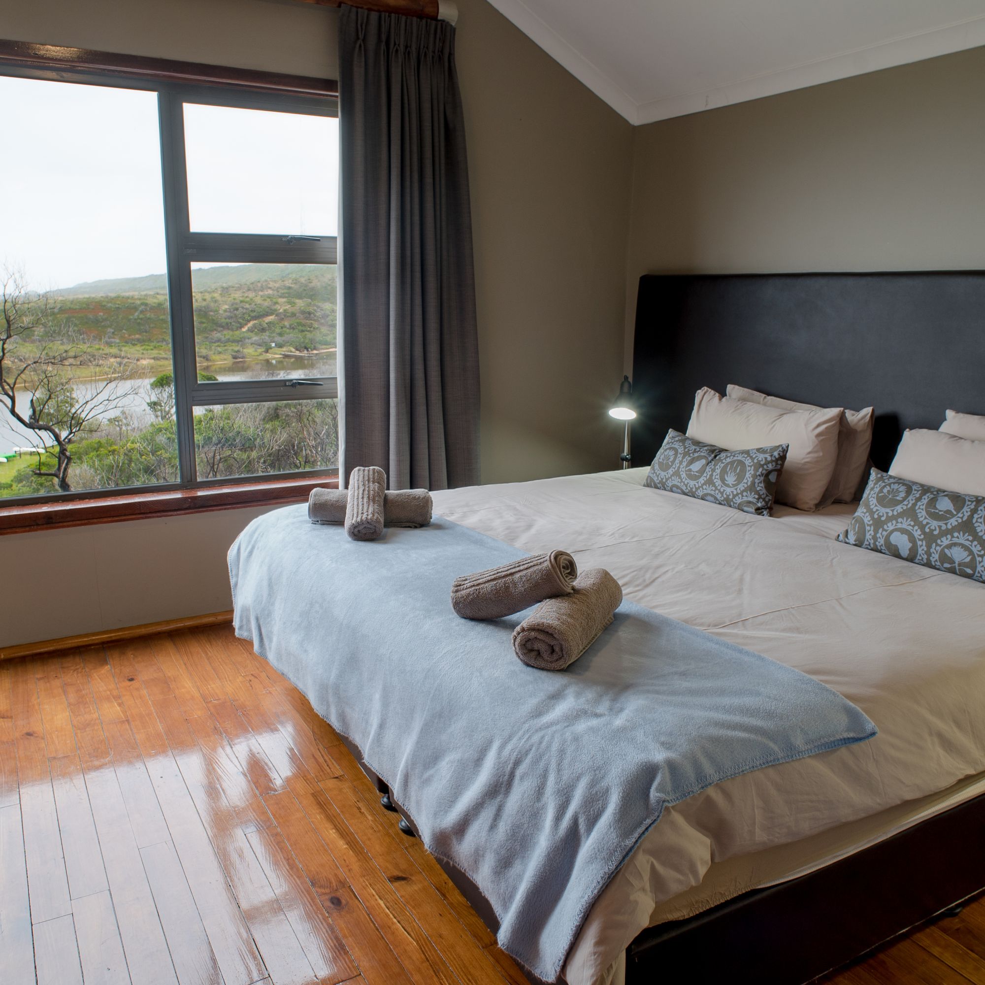 Fish eagle loft