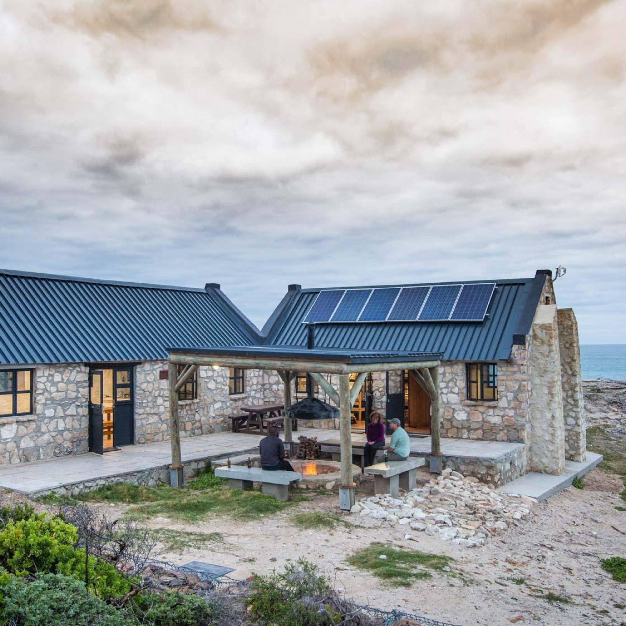 Vaalkans Hut by Scott Ramsay